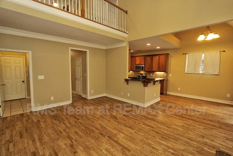 Beautiful Well Maintained Home property image