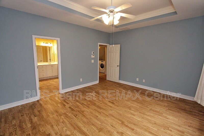 Beautiful Well Maintained Home property image