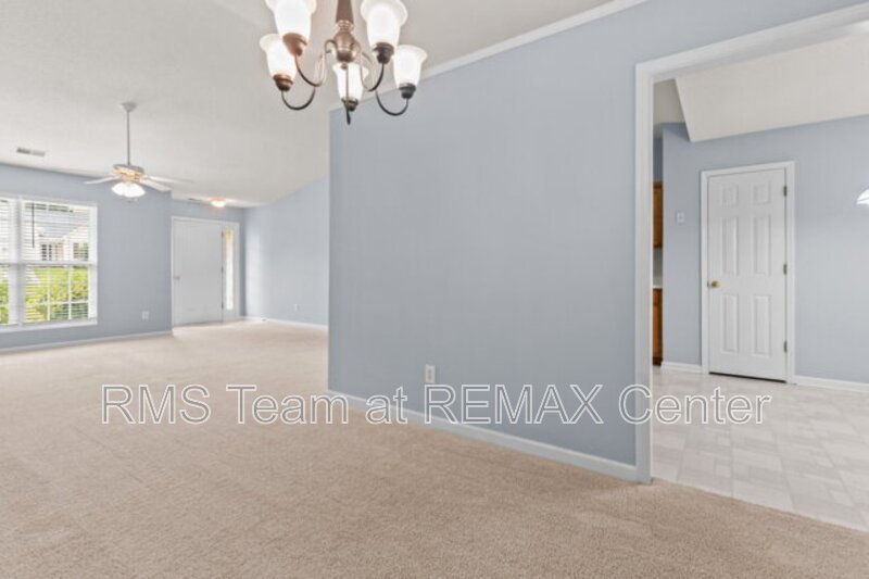 Highly sought-after Mill Creek School District! property image
