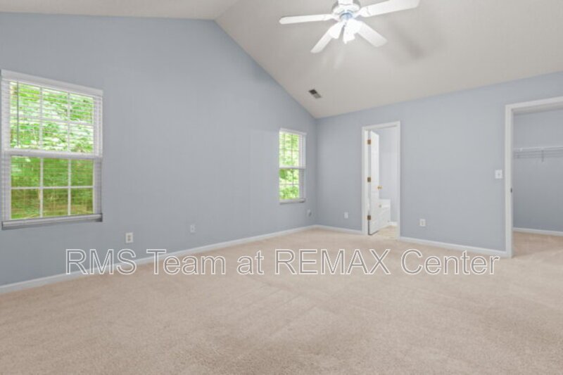 Highly sought-after Mill Creek School District! property image