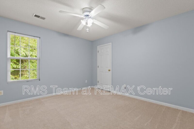 Highly sought-after Mill Creek School District! property image