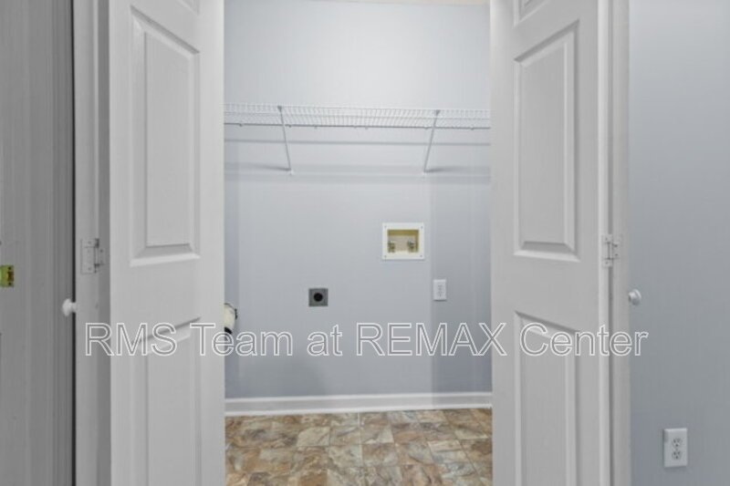 Highly sought-after Mill Creek School District! property image