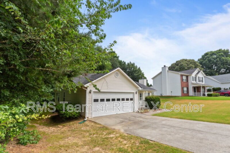 Highly sought-after Mill Creek School District! property image