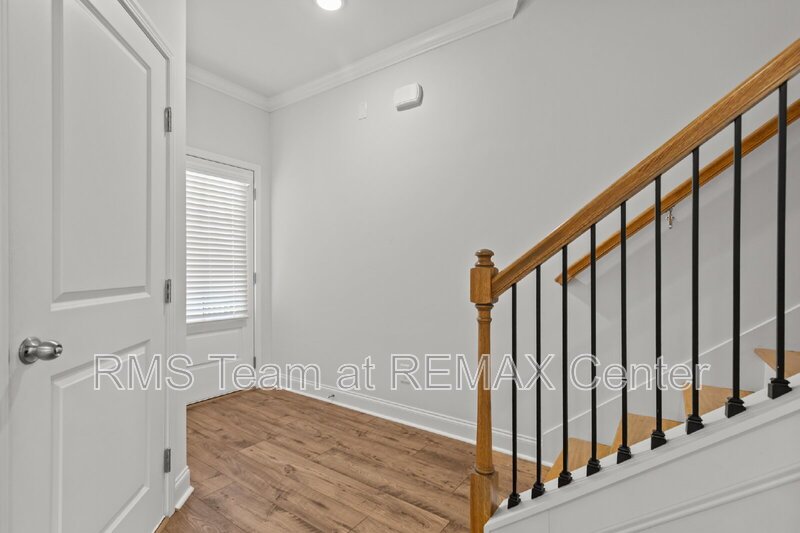 READY TO MOVE IN! property image