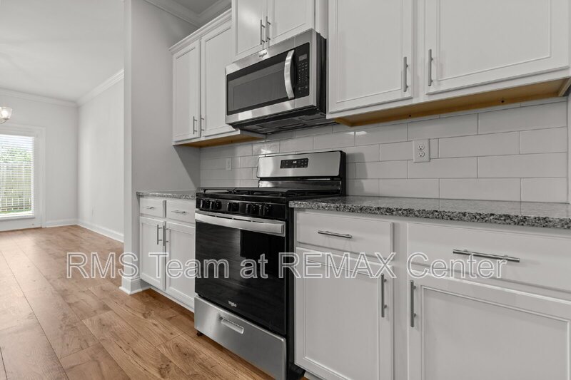 READY TO MOVE IN! property image