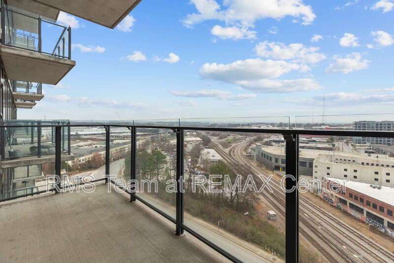 Upscale modern living in W. Midtown's sleekest & tallest High-Rise! property image