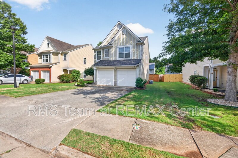 Close to Schools & Shopping plus convenient to Sugarloaf & I-85! property image