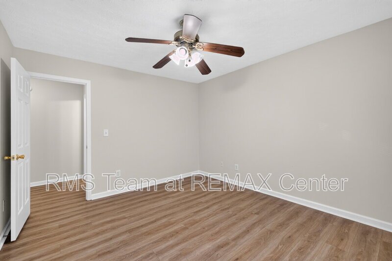 Close to Schools & Shopping plus convenient to Sugarloaf & I-85! property image