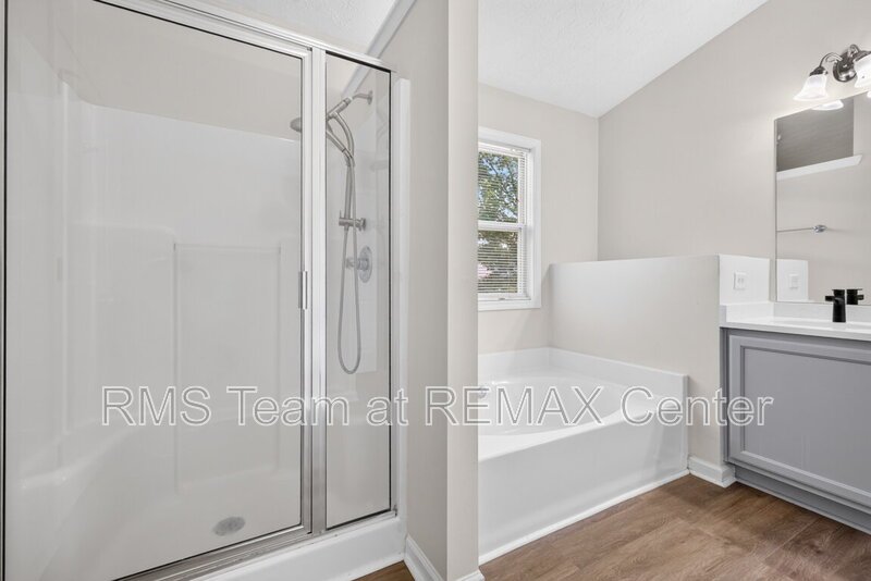 Close to Schools & Shopping plus convenient to Sugarloaf & I-85! property image