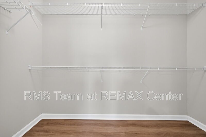 Close to Schools & Shopping plus convenient to Sugarloaf & I-85! property image