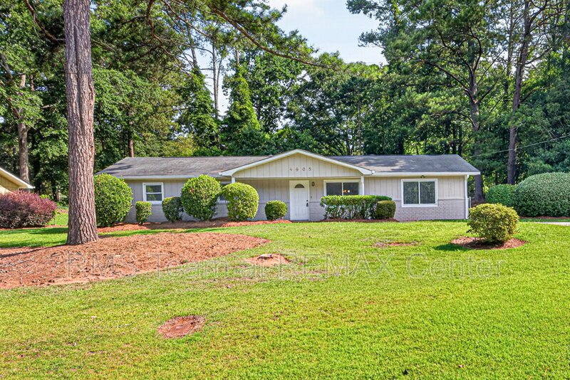 4 Bedroom, 2 Full Bath Well-Maintained Ranch House is now available! property image