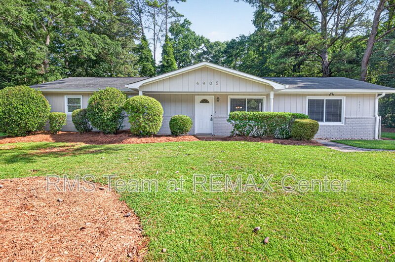 4 Bedroom, 2 Full Bath Well-Maintained Ranch House is now available! property image