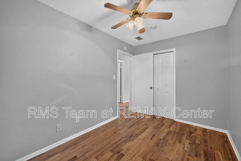 4 Bedroom, 2 Full Bath Well-Maintained Ranch House is now available! property image