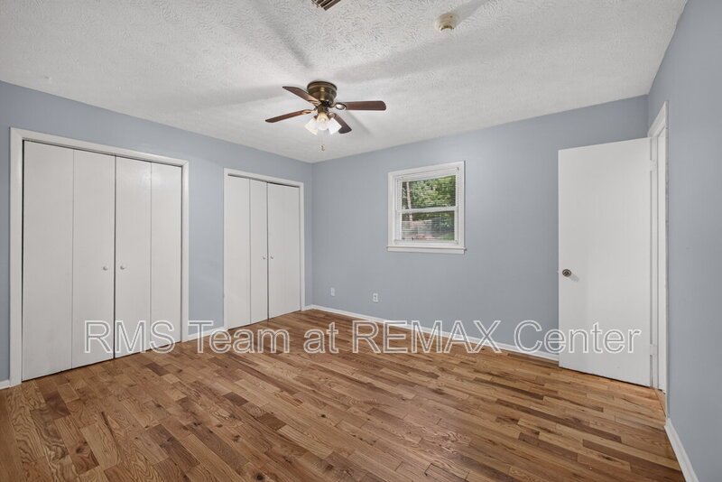4 Bedroom, 2 Full Bath Well-Maintained Ranch House is now available! property image