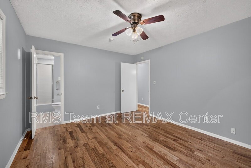 4 Bedroom, 2 Full Bath Well-Maintained Ranch House is now available! property image