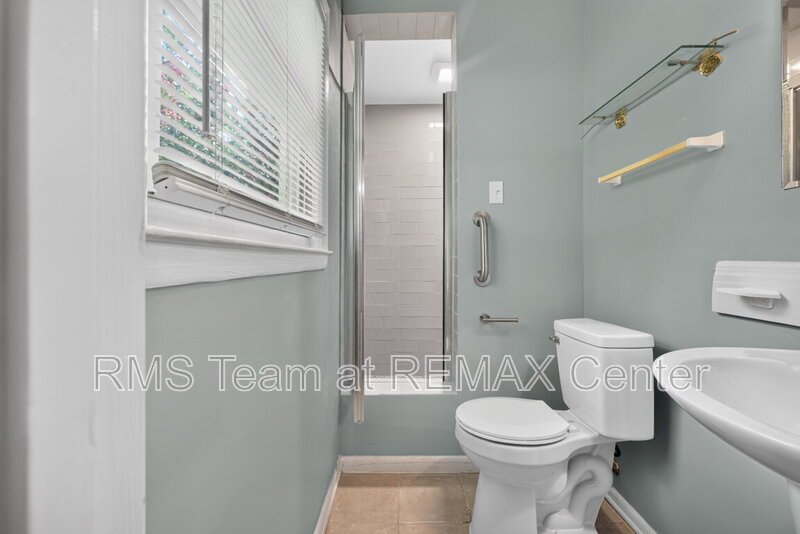 4 Bedroom, 2 Full Bath Well-Maintained Ranch House is now available! property image