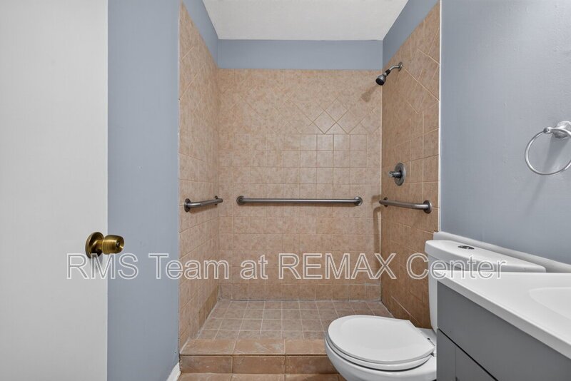 4 Bedroom, 2 Full Bath Well-Maintained Ranch House is now available! property image