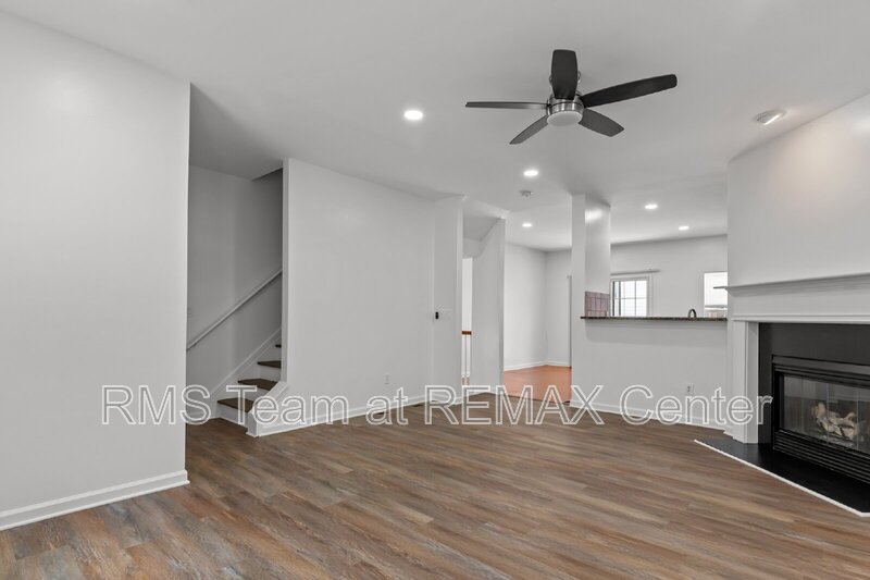 BEAUTIFUL & SPACIOUS TOWNHOME IN GATED COMMUNITY DULUTH property image