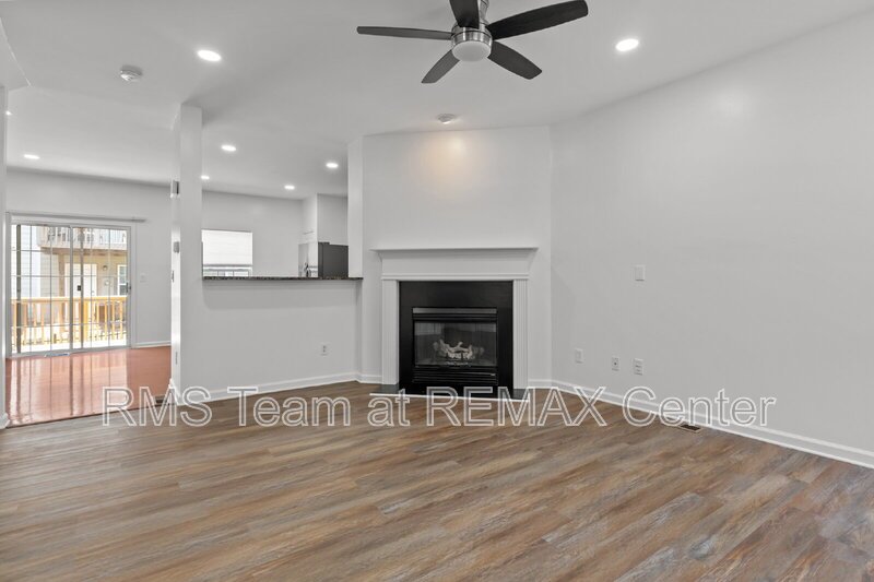 BEAUTIFUL & SPACIOUS TOWNHOME IN GATED COMMUNITY DULUTH property image