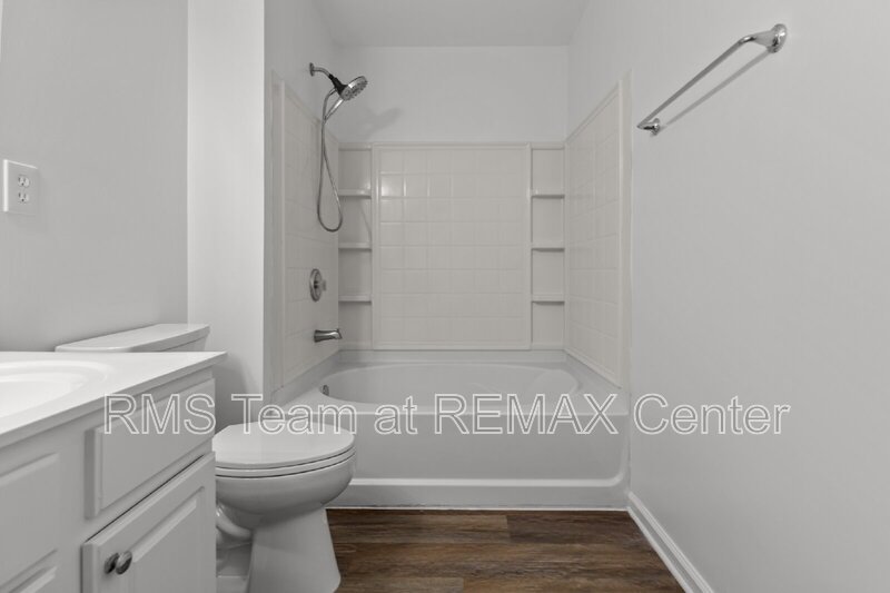 BEAUTIFUL & SPACIOUS TOWNHOME IN GATED COMMUNITY DULUTH property image